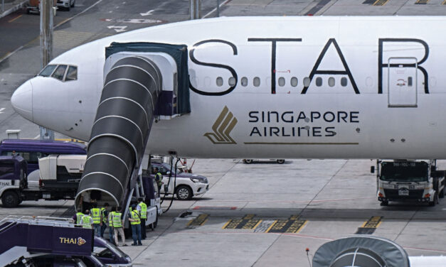 Ingen varm mat eller drikke serveres når setebelteskiltet er på: Singapore Airlines’ nye tiltak etter turbulensepisode