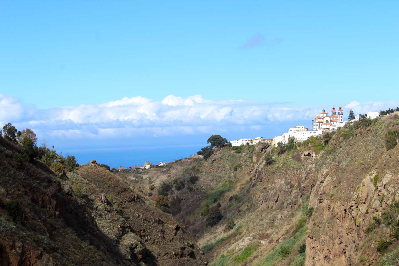Read more about the article Villa de Moya,