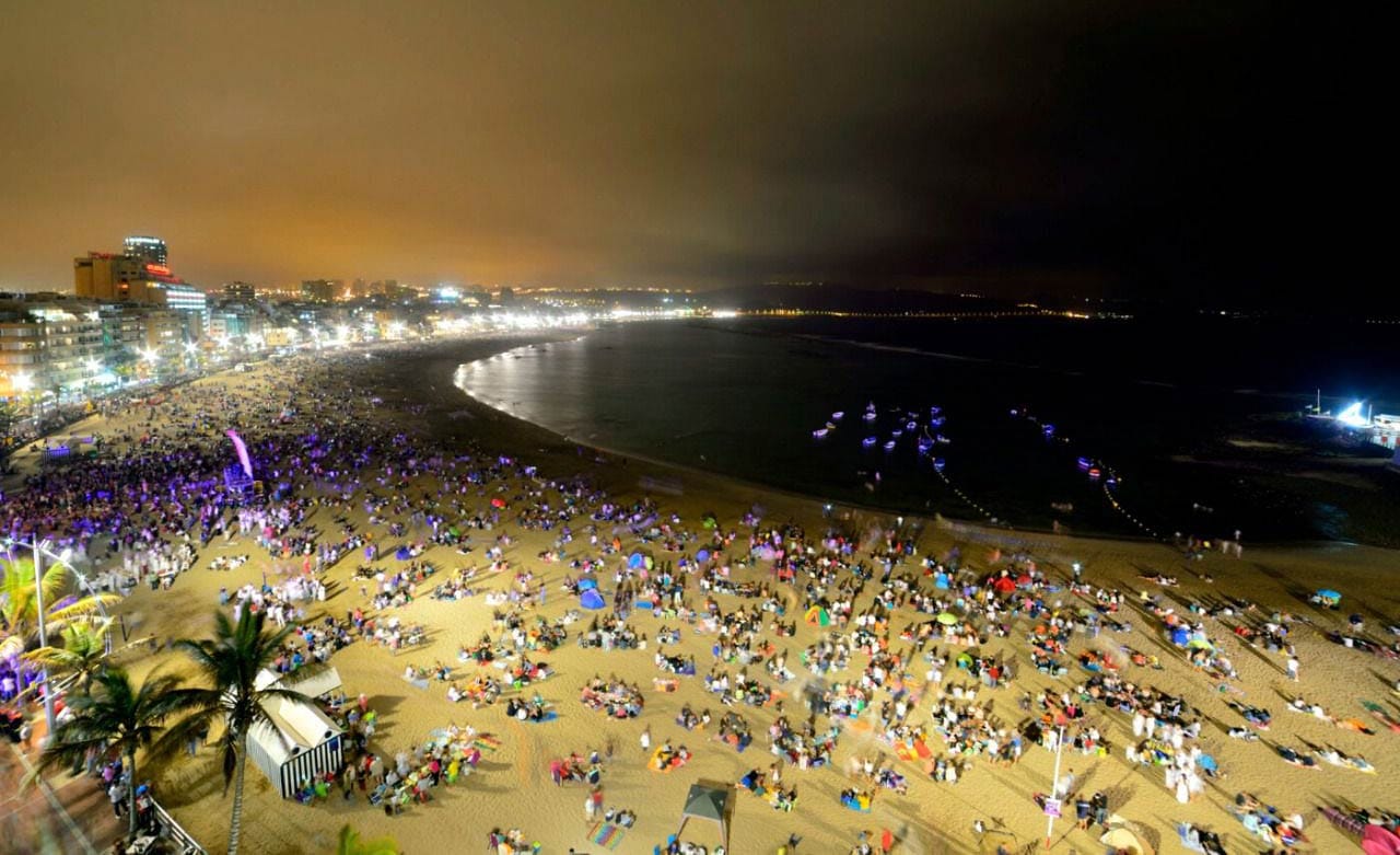 Midsommar eller fiesta de San Juan på Gran Canaria
