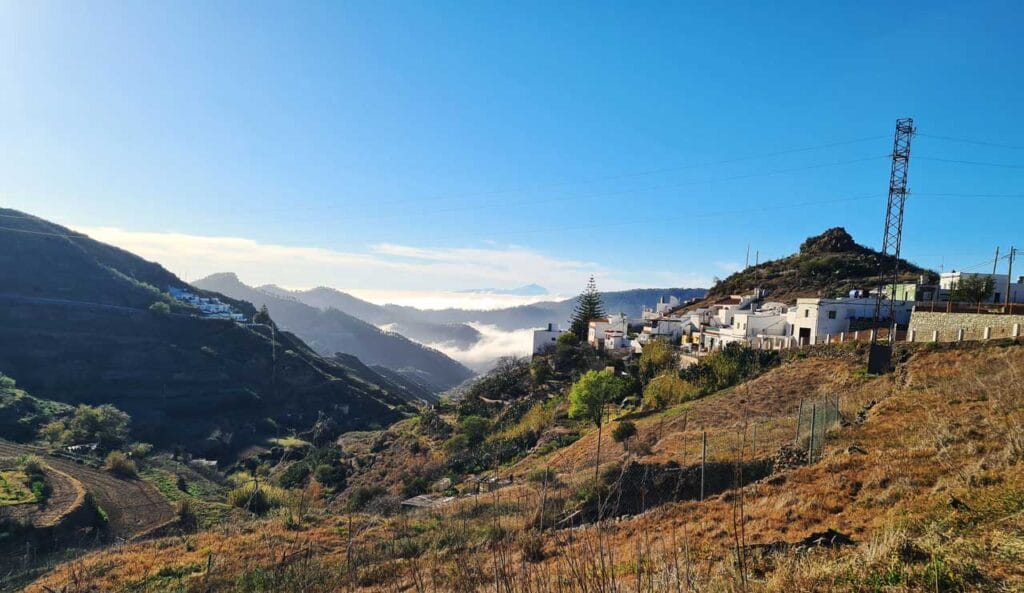 Vy över de terrasserade odlingsmarkerna i Las Arbejas.