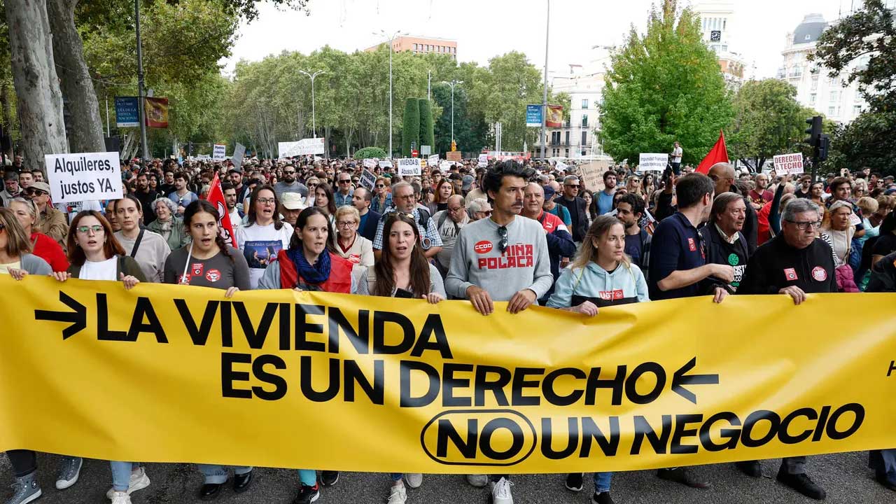 Read more about the article Stora demonstrationer i Spanien i går