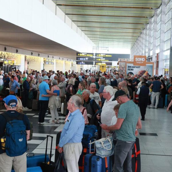 Internettbrudd forsinker flere flyvninger på Gran Canaria lufthavn