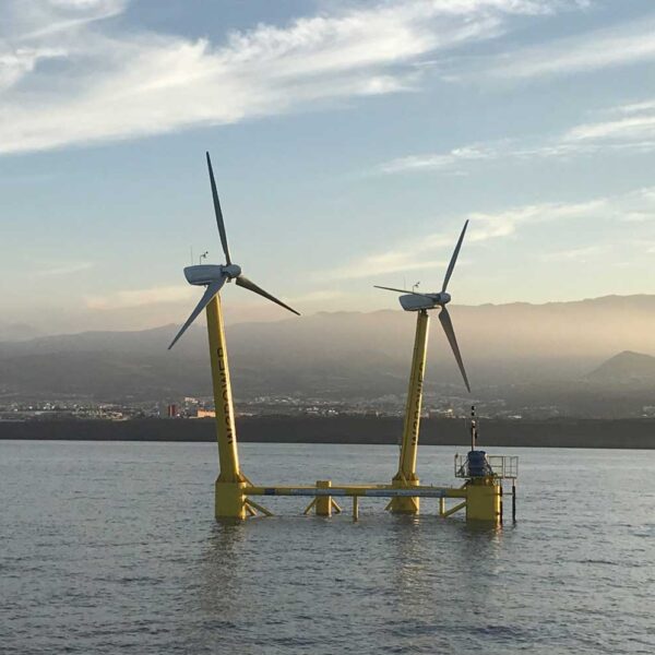 Vindkraftverk utanför kusten på gran Canaria