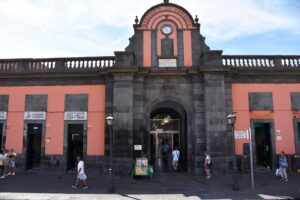 MERCADO DE  VEGUETA