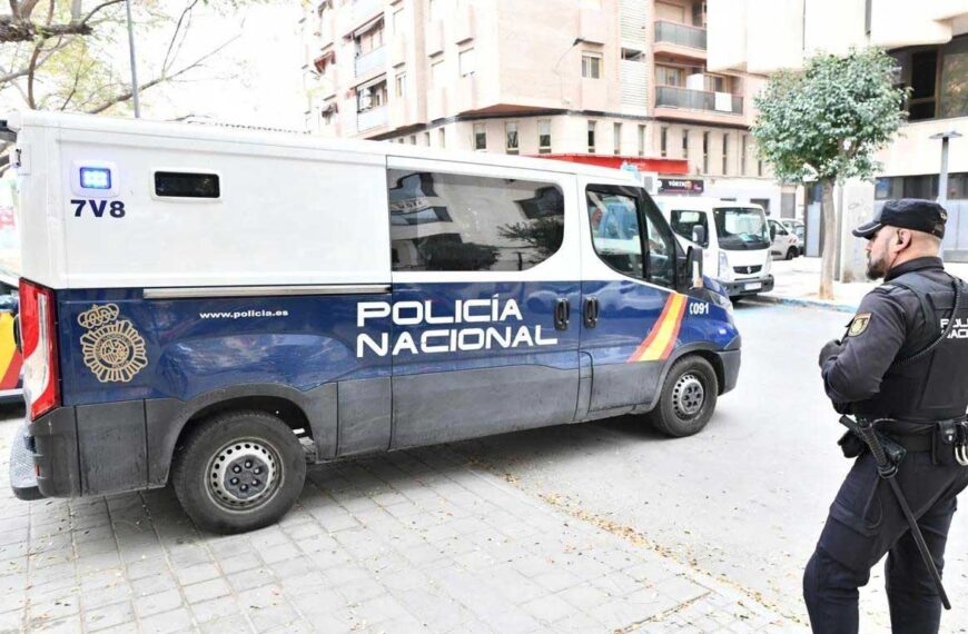 Policica Nacional buss