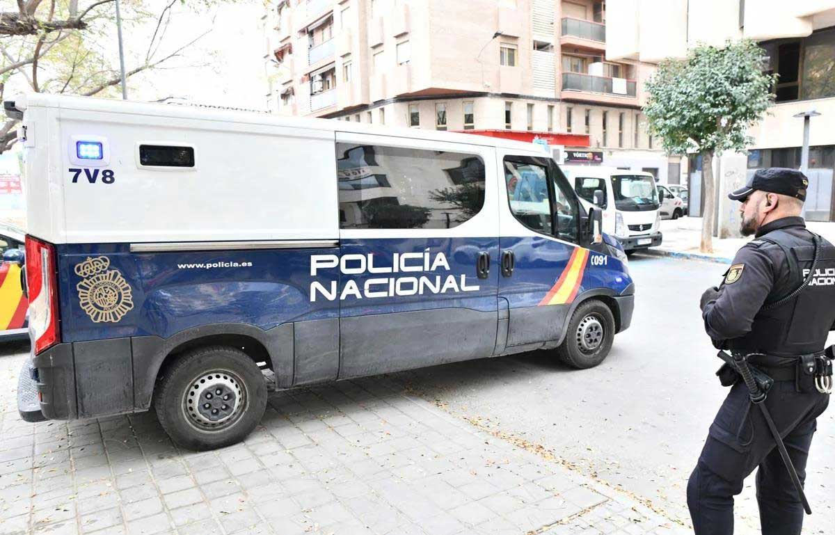 Policica Nacional buss