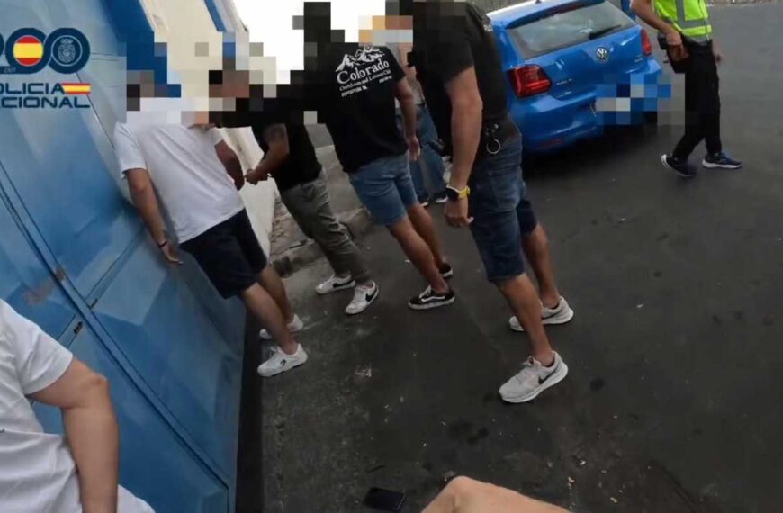 Föraren blir anhållen