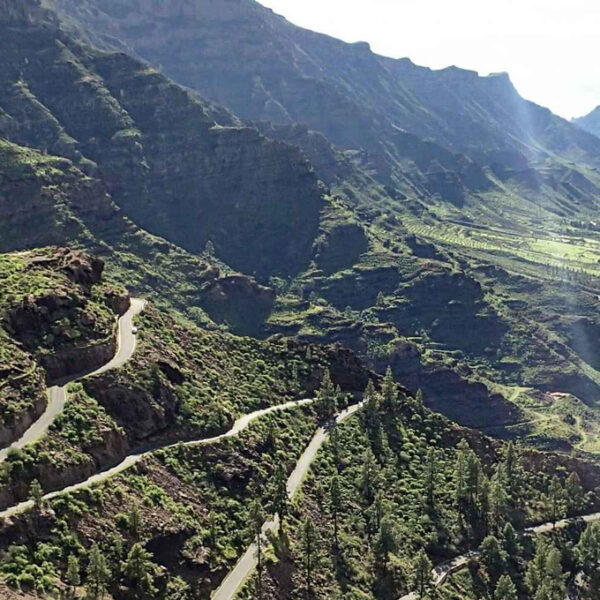 Väg upp till Fataga