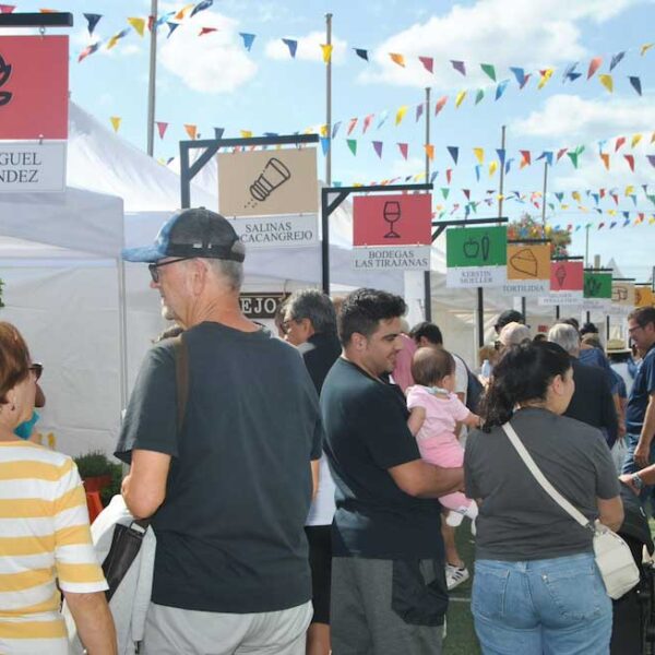 Marknad med lokala produkter