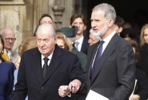 Juan Carlos med sin son nuvarande kungen