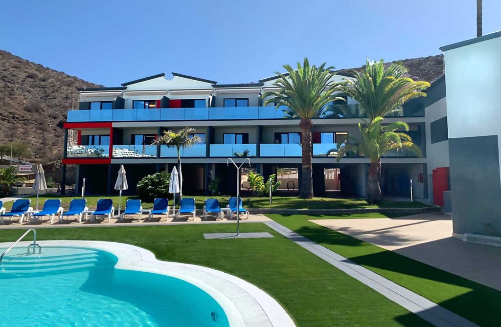 BIld på poolområdet Natural Park