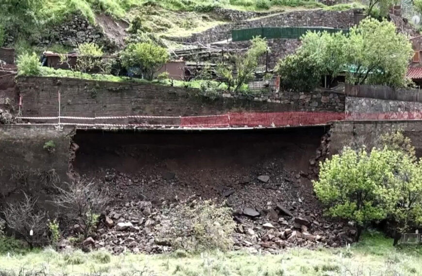 Vägarna rasar i bergen