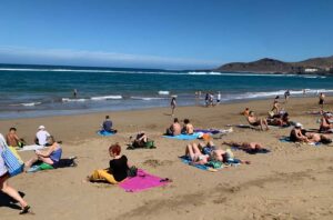 Las Canteras Gran Canaria lugnt väder trots ovädret Therese