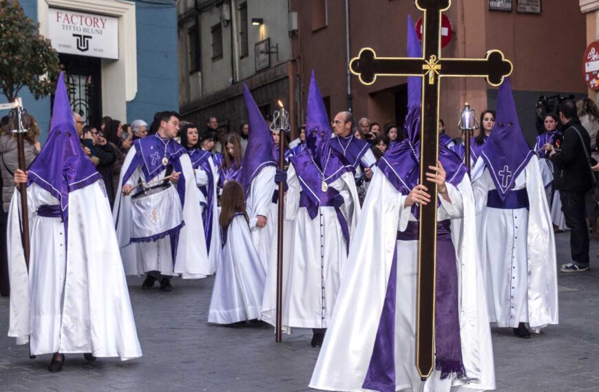 Semana Santa prosesjoner