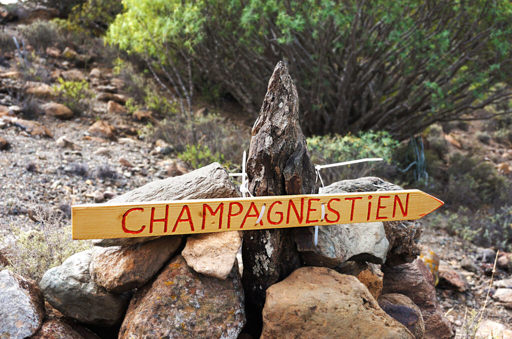 Skylt med Chmapagnestien