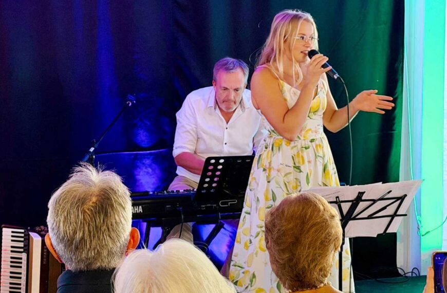 Ballader og bølgesusm Sjømannskirka