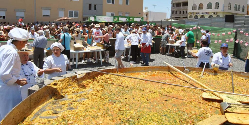 Jättepaella och folkfest i El Tablero