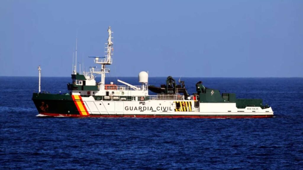 Guardia civils skepp på Canarias
