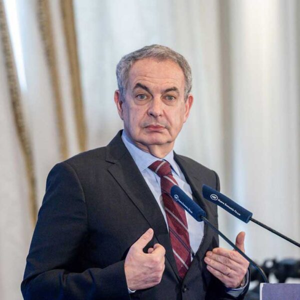 José Luis Rodríguez Zapatero plus ultra