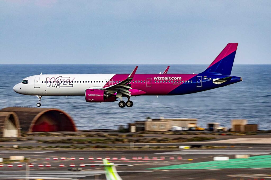 9H-WMR Airbus A321-271NX, det ungarsk-eide konsortiet Wizzair