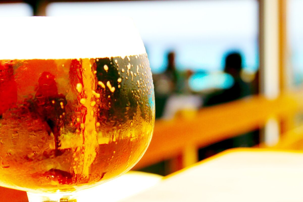 Var sjunde öl som dricks i Spanien är numera alkoholfri